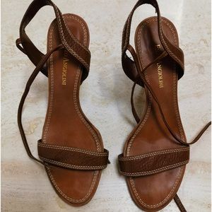 General used high heels sandals